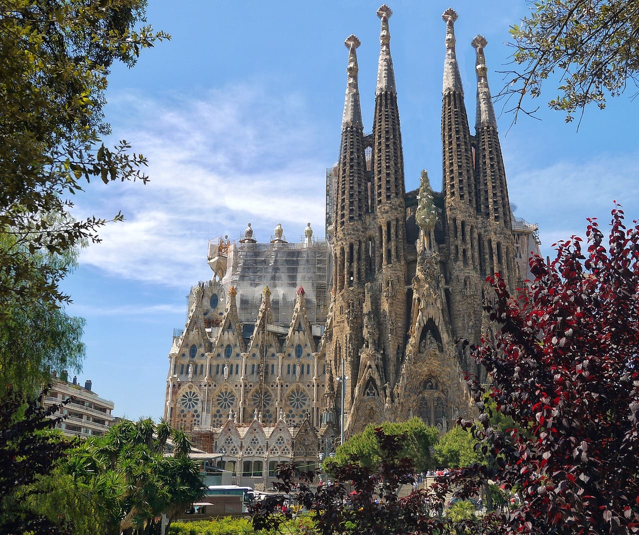 Gross rental yields in Spain: Madrid, Barcelona and 9 other cities image
